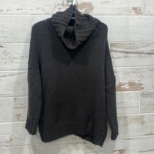 Stevie Hender chunky sweater. Size L